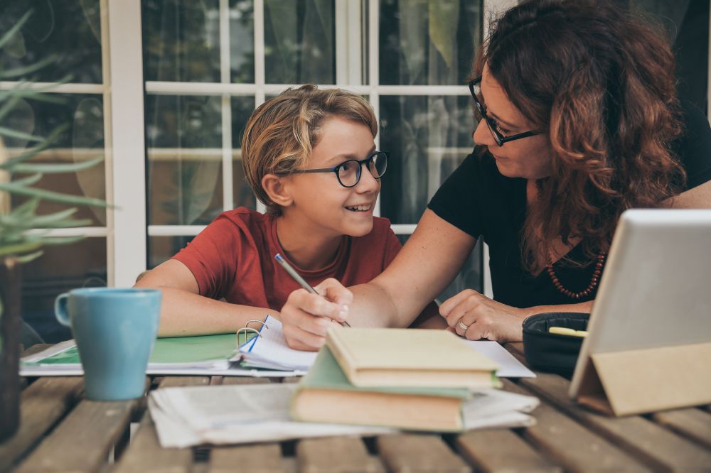 Apprentissage de l'anglais avec une nounou bilingue à Paris Apprentissage de l'anglais avec une nounou bilingue à Paris